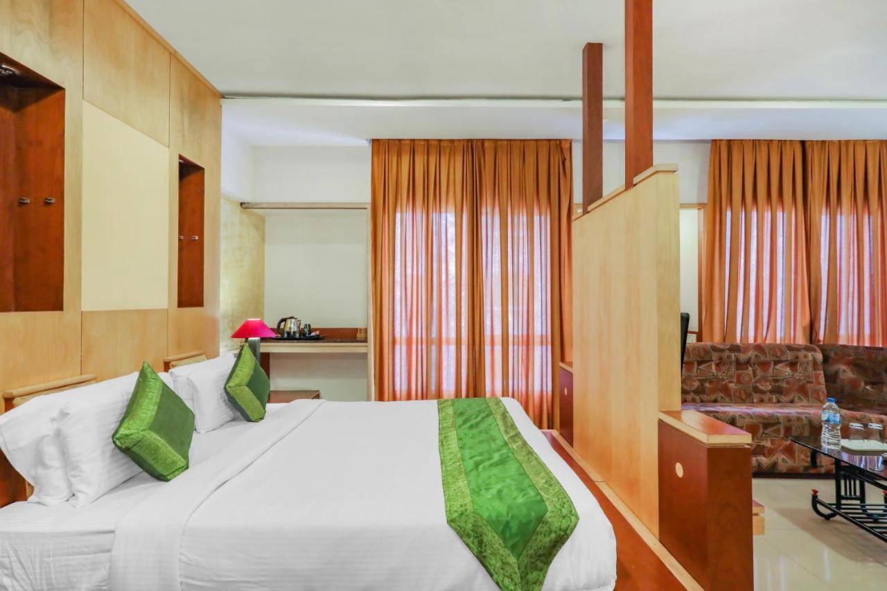 Treebo Trend Paradise, Indore Otel Dış mekan fotoğraf