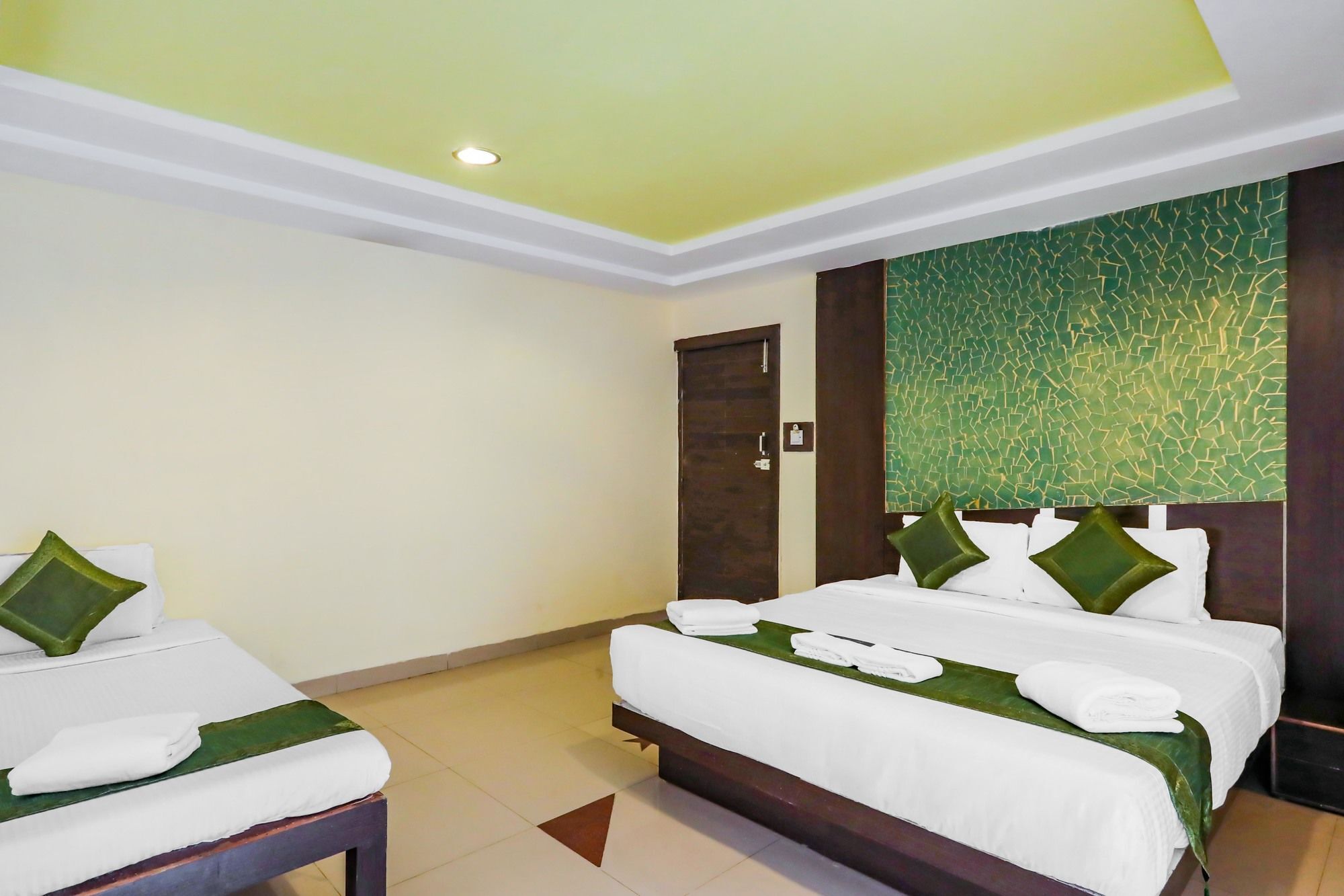 Treebo Trend Paradise, Indore Otel Dış mekan fotoğraf